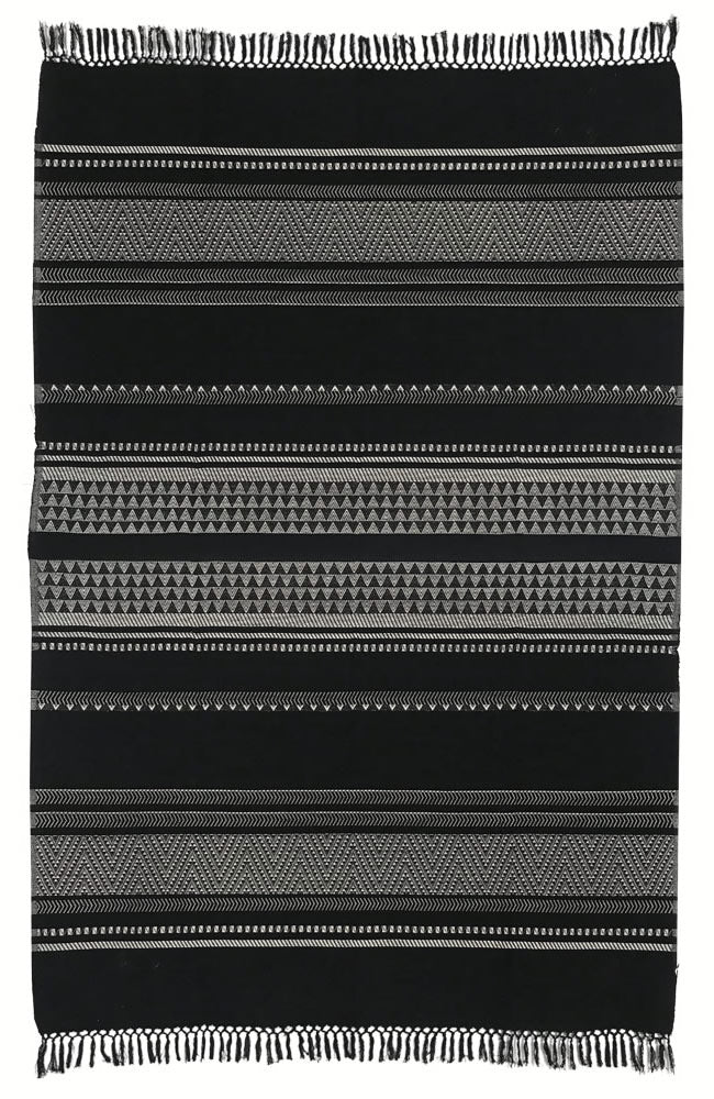 Black & White Throw