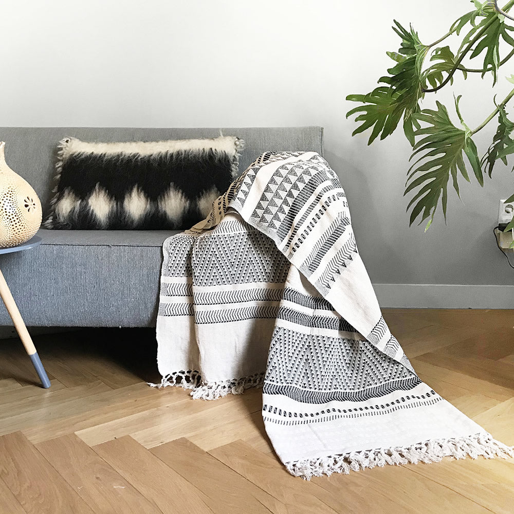 Alpine Living Throws
