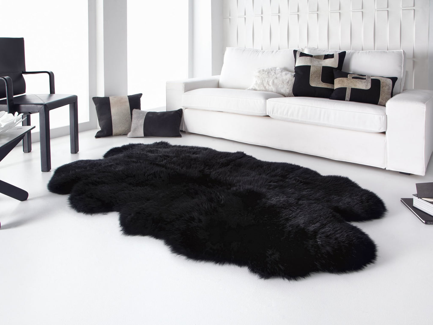 Black Quarto Sheepskin Rug