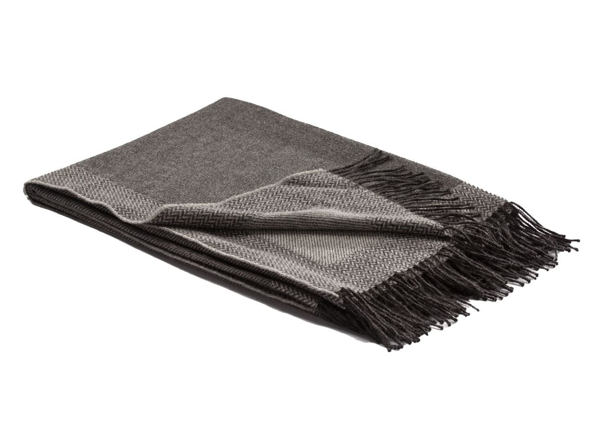 Darcy Throw